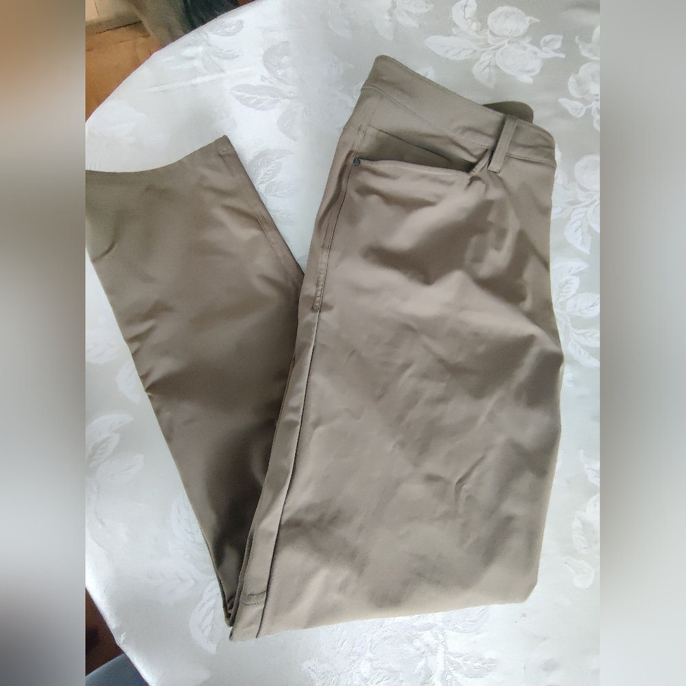 Lululemon ABC Pants Men 34-33